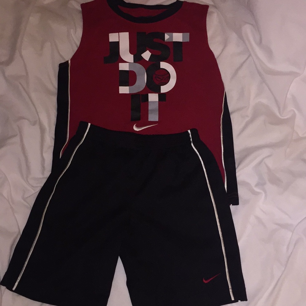 A Nike Boys Short Set Purchased Seperate🤩